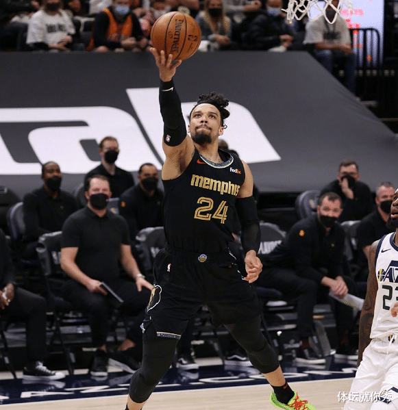 斯蒂芬·库里|31+7+2+2+2!感谢火箭选中我,狄龙锁死库里后,又掀翻了西部第一