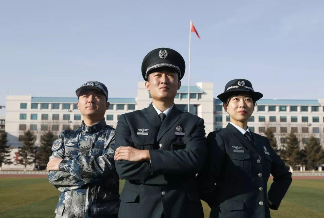 文职|这一“铁饭碗”招录工作开始,月薪高达9000,大专生也可报名