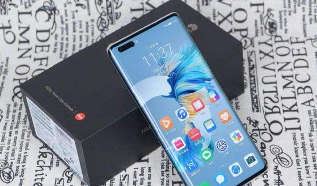 CES|“花粉”暗自庆幸，华为5G旗舰现货开卖，麒麟+5G+鸿蒙一个不少