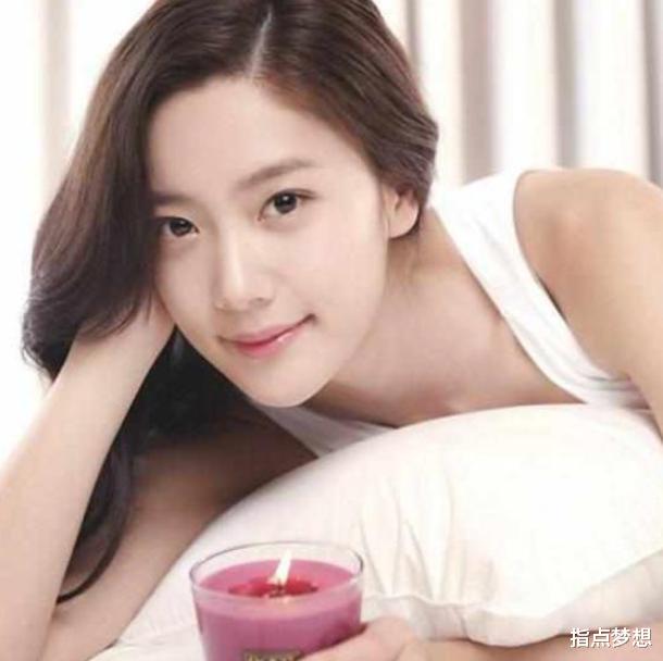 李成敏|李成敏身材有多好？当她穿上无痕裤时，双腿就像开了“特效”