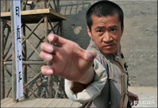 月亮|38岁戏骨自爆被拖欠工资，多次讨要无果，家中还有一个患癌的父亲