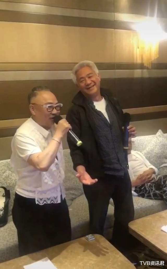 尹扬明|演古惑仔深入民心！63岁男星息影多年罕见亮相，满头白发霸气不再