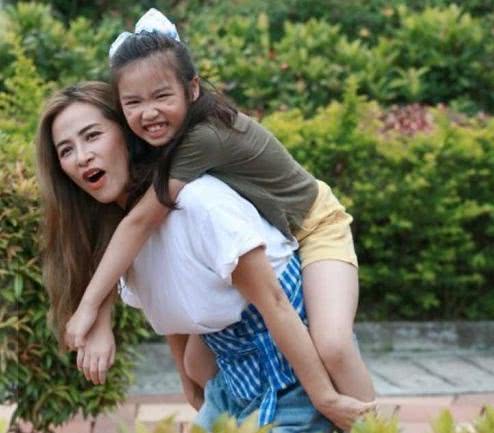 张卫健|《鹿鼎记》21年：女配影片遭禁播、患抑郁症，女主未婚成“老赖”