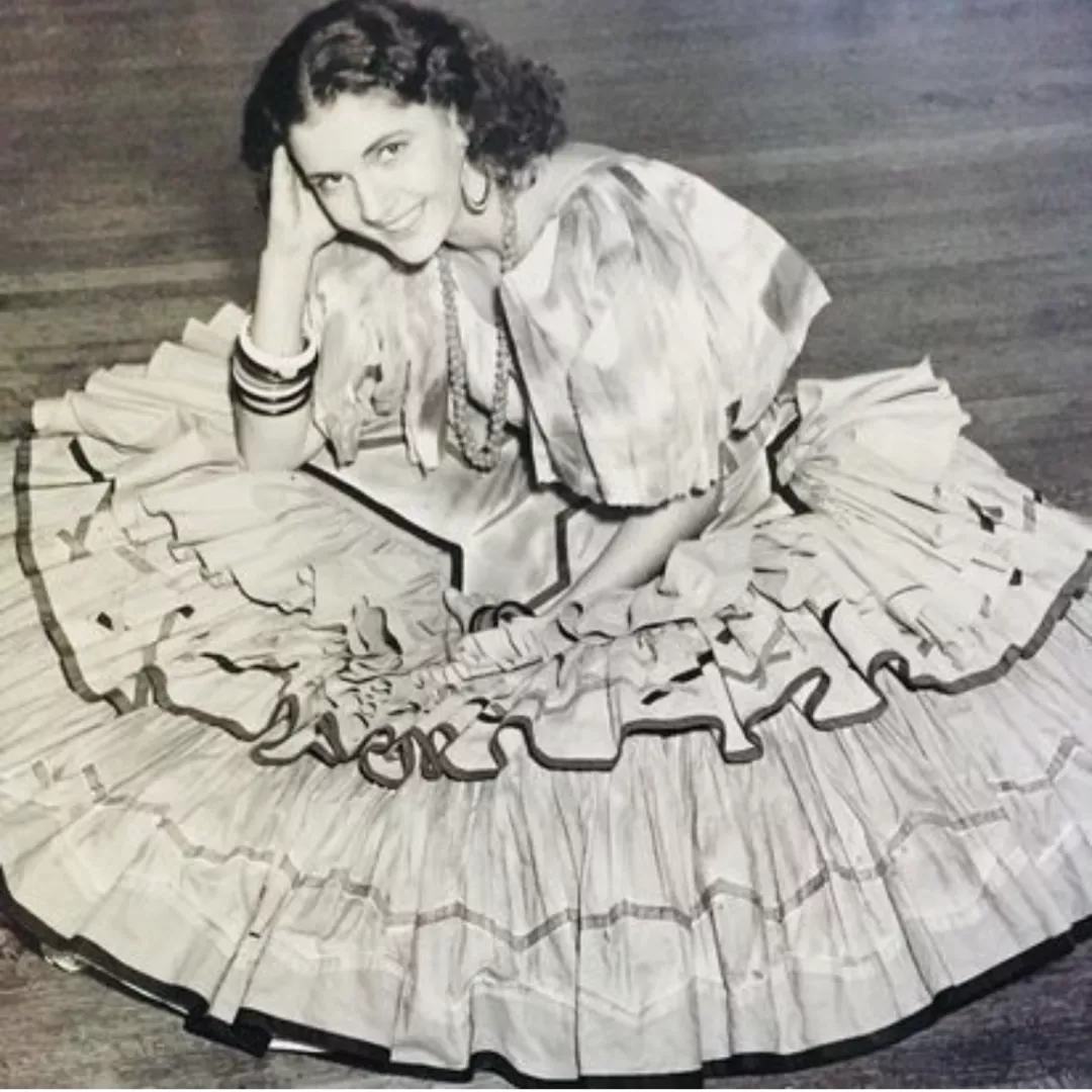 芭蕾舞 98岁芭蕾舞女王爆红了！60岁开飞机90岁玩跳伞：忠于热爱永远年轻