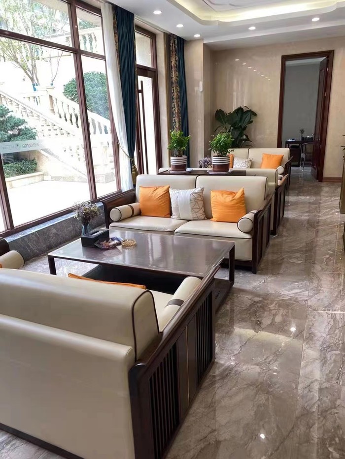 设计师|新中式风格延续着奢华却不庸俗, 古典中透漏张扬的文化气息。