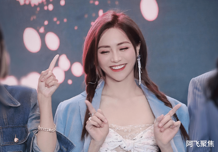 迪丽热巴|7月最火女歌手榜更新：硬糖少女仅3人上榜，榜首是全能ACE