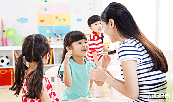 小聆妈妈|幼儿园老师抱怨“干得多挣得少”，晒出工资单后，网友淡定不了