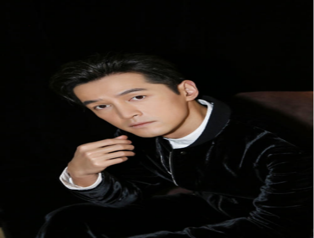 金粉世家|胡歌最成功的一位粉丝，因为追星，现如今已经可以和胡歌平起平坐