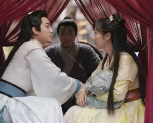 古装剧|开播就成热度飙升榜“扛把子”，郭子凡这次终于抽到“王炸”了？