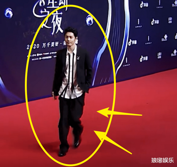 肖战|肖战换风格走红毯，意外变成五五分身材？看来腿长真的很重要！