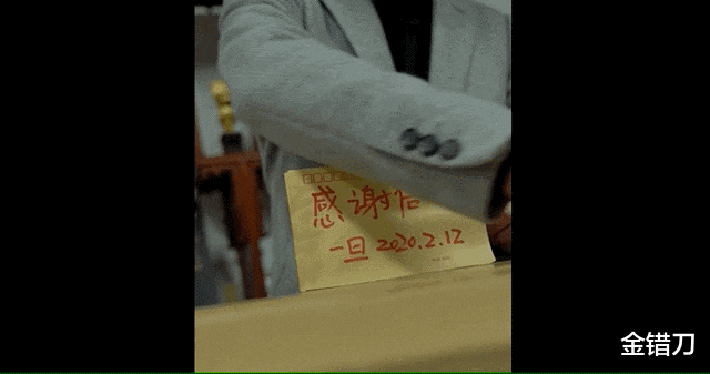 张策|用5毛特效，让1000万人上瘾！这群乡村大妈，打了流量明星的脸