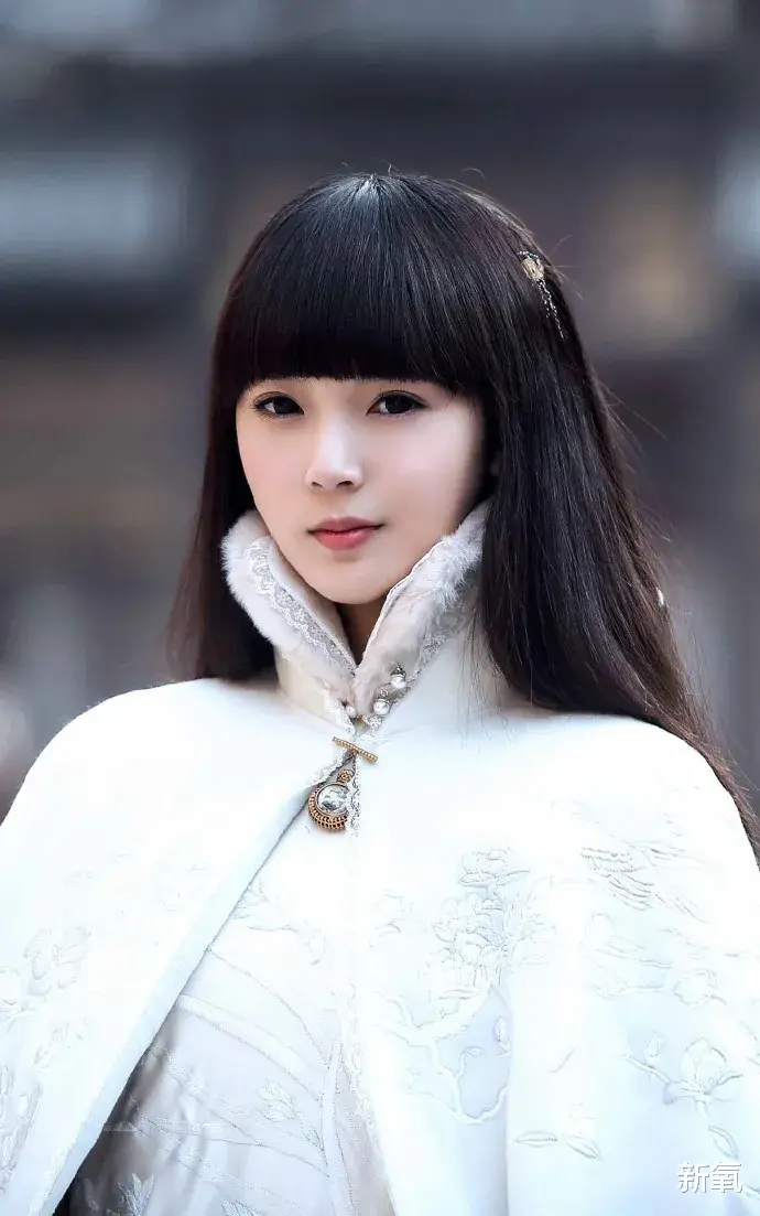 张予曦|才发现张予曦和陈瑶共用一张脸,但谁才是低配版?