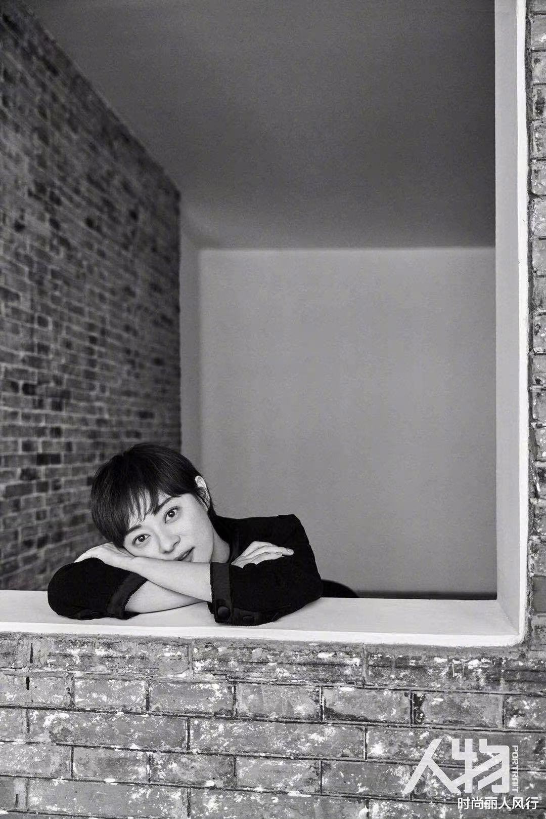 孙俪|孙俪“美人骨”大片爆火！找对风格后颜值开挂，穿黑色都超美