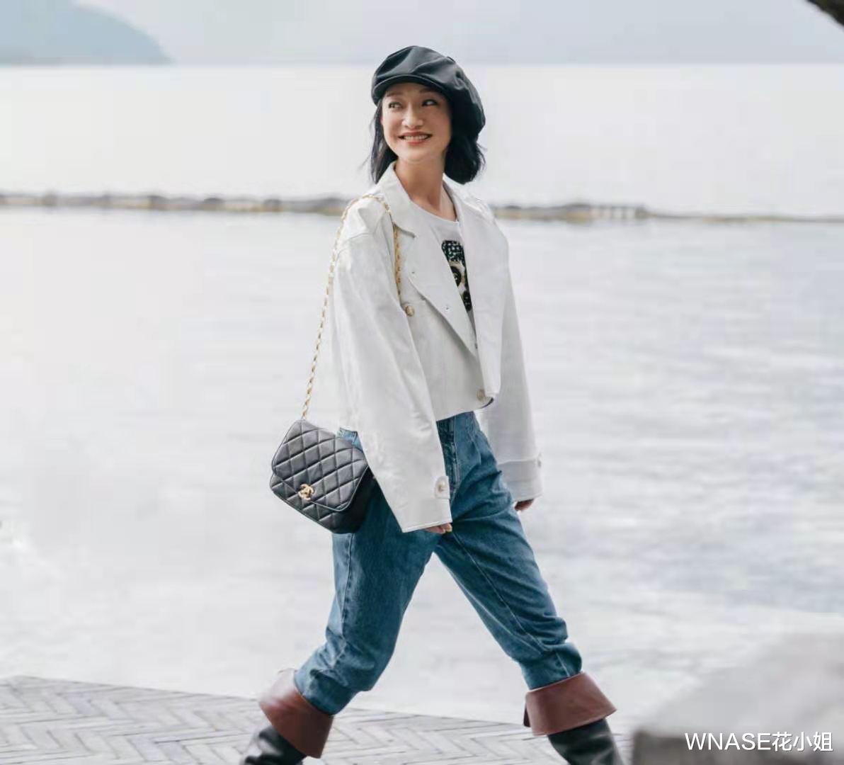WNASE花小姐 周迅这气质真耐穿!如此接地气的搭配,都能看着舒服又好看