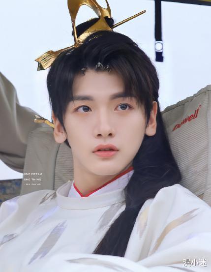 美颜|《吉星高照》主角双双路透，浓浓的影楼风，十级美颜也挽救不了