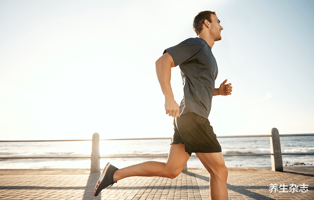 肺癌|44岁男子每天“跑步”养肺，确诊早期肺癌，医生：2个习惯害了他