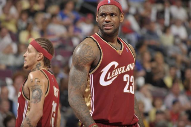 刘诗雯|?生涯场均2分，却在NBA打了12年，还赚了4700万美元！