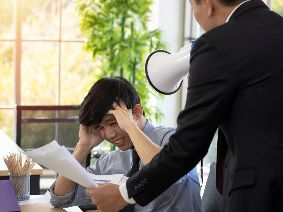 央视|下属总让你不放心？费心指导员工为何还是没长进？