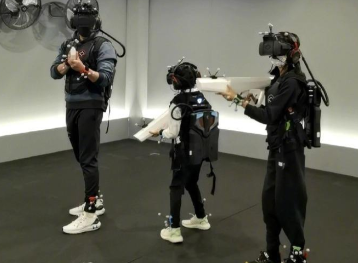 陆毅|13岁的贝儿模样大变，小时候长得像鲍蕾，如今“撞脸”陆毅