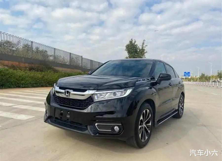 SUV 本田冠道绝对是最好的中型SUV，能够碾压汉兰达和锐界的神车！