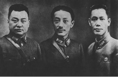 蔡廷锴|南昌起义时，此人带着5000人叛变，后参加抗日，建国后成副主席