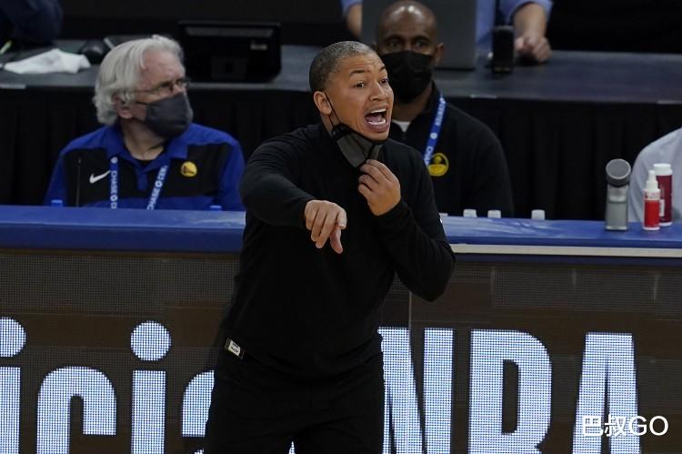 湖人队|狂轰30+14+7！我防不住约基奇，乔治赛后含泪发声，湖人被算计了