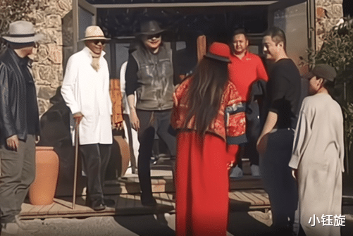 王菲|欠债四千万李亚鹏无路可走，前妻王菲卖房救前夫，到底谁才真的爱他？