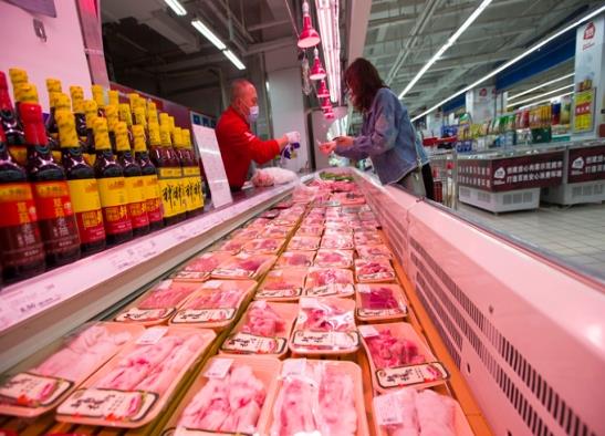 育妈计|多地出现10元肉,2400亿巨头单月收入创新低