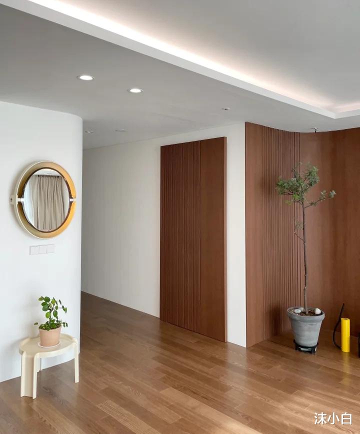 毛坯房|一家三口的128平毛坯房，逃离标准风格和模板布局，复古的情调！