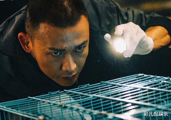 黄晓明|为演“杨过”自愿剔骨，却被刘亦菲嫌弃出局，这才成就了黄晓明！