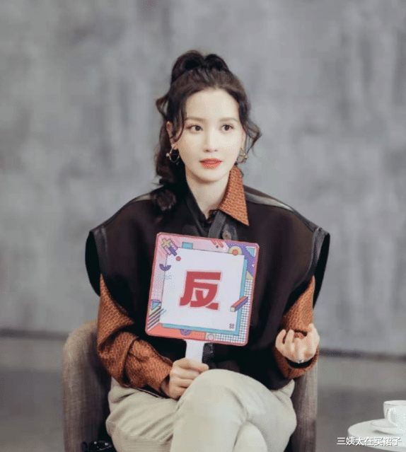 三姨太在买裙子|环球小姐，选美赢了汤唯，从三线明星到耀客老板娘！