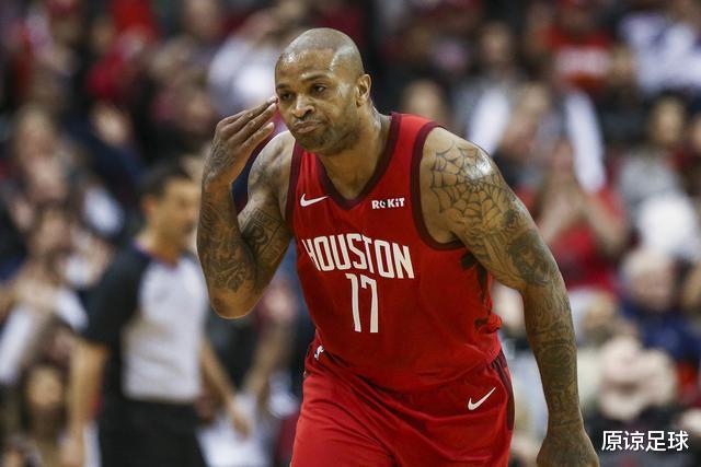 火箭队|4换2！湖人恐交易得塔克，组锋线双煞冲冠，火箭也得潜力股