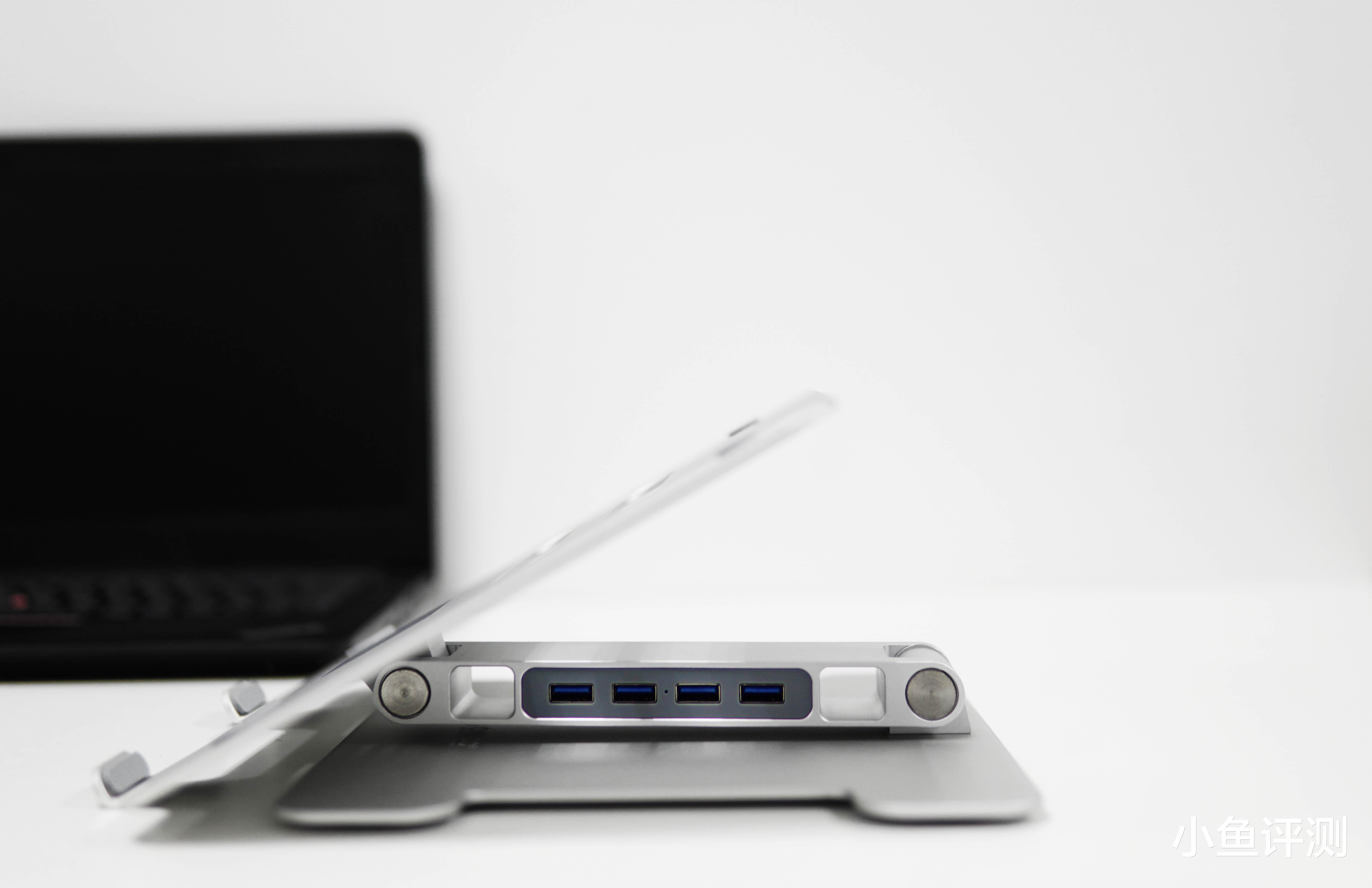 网络安全|集成HUB+多角度可调+铝合金材质，ORICO的笔记本支架太不简单了！