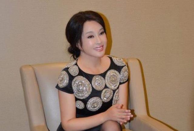 郑爽|5位被央视“封杀”过的女星，范冰冰排第三，最后一个咎由自取！