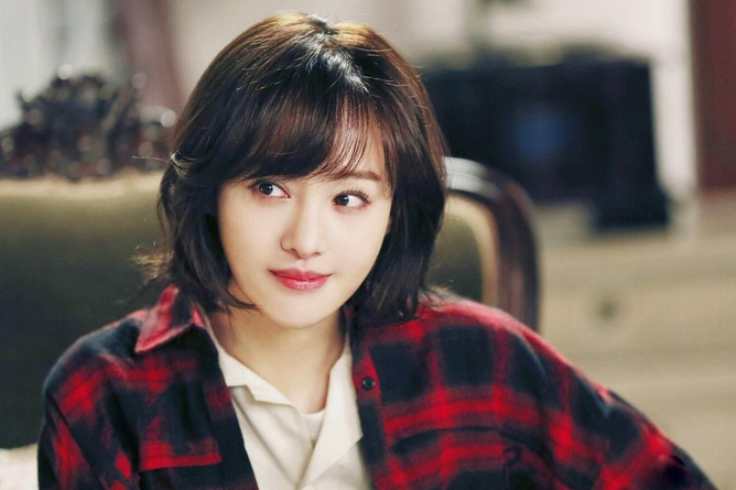 郑爽|郑爽被封杀后首次发文，竟获上千粉丝点赞支持，复出之路曙光满满