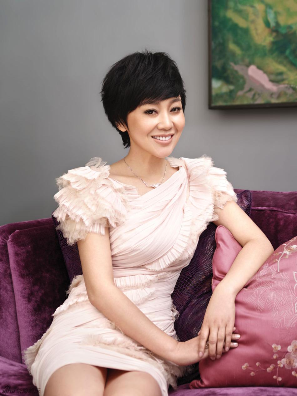 熊黛林|闫妮离婚17年：与前夫是朋友，给前公婆当女儿