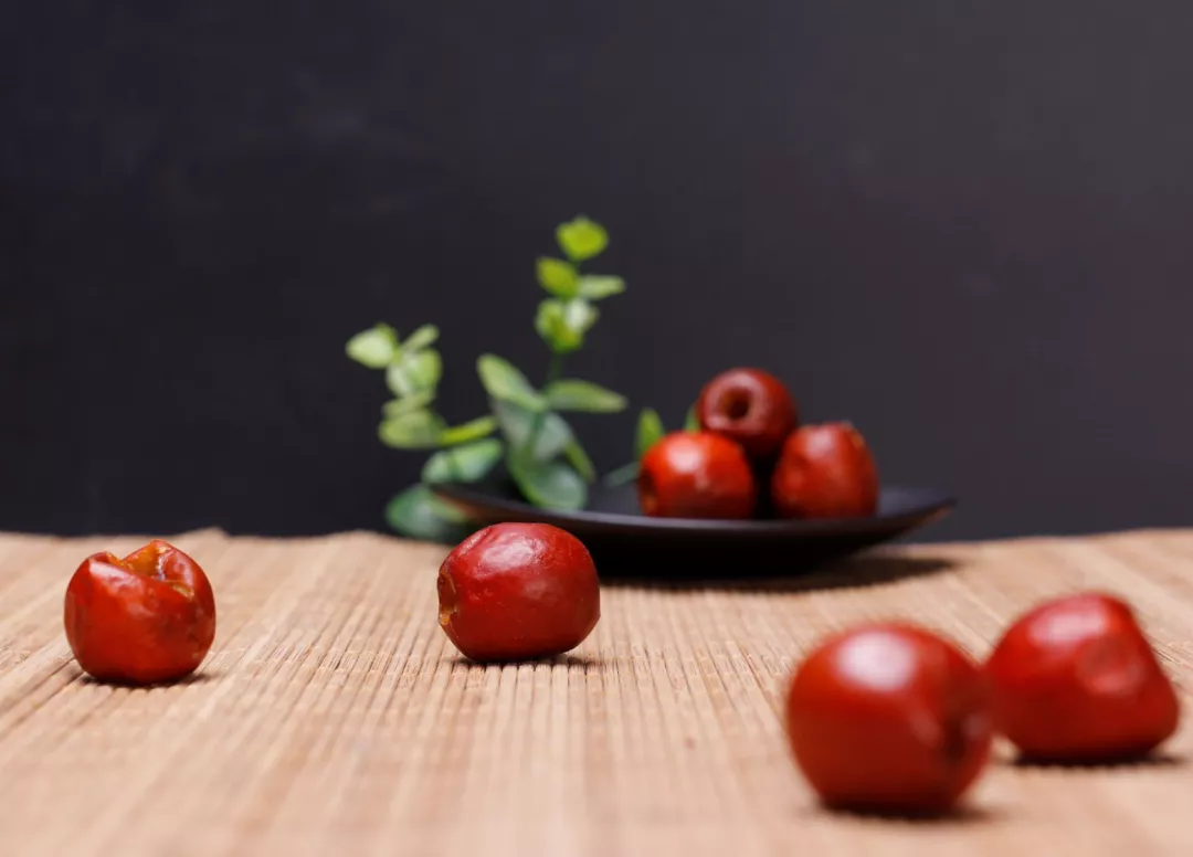 小柒育儿|心肝宝贝奖门人：秋季最补Vc的水果，7颗就相当于1碗饭