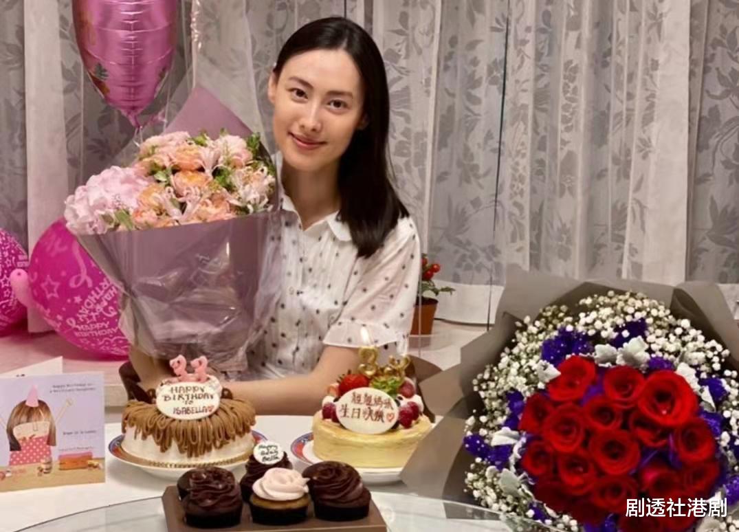 梁洛施|惬意！香港知名女星山中大宅曝光，曾为富商诞下三子获五亿分手费