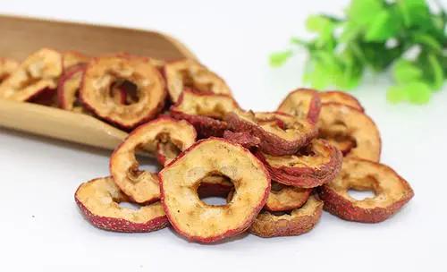 高血脂|常喝菊花茶加一物，清肝明目，润肠通便