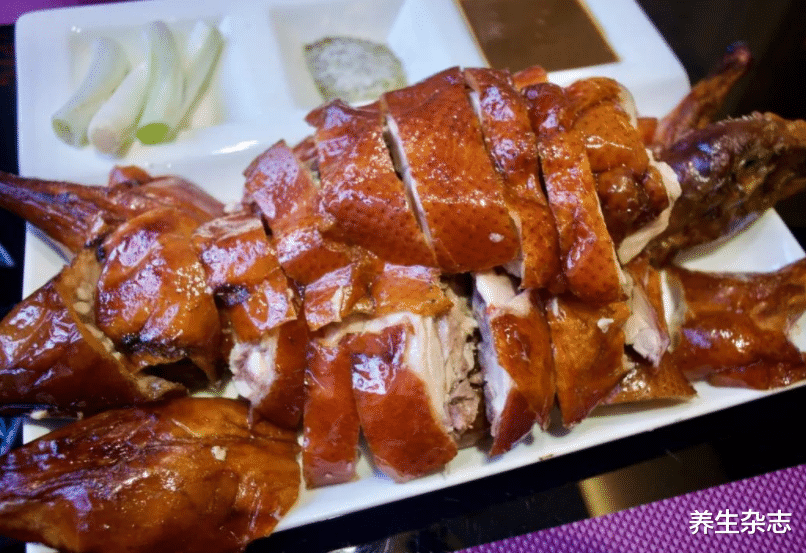 养生杂志 医生劝告：甲状腺有结节的人，6种美食莫“贪嘴”，真的不要冒险