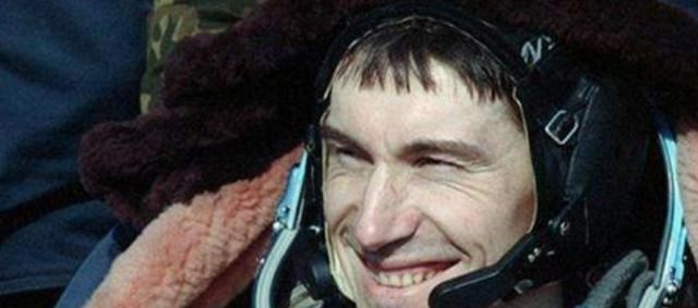 谢尔盖 最倒霉的宇航员谢尔盖：在太空流浪311天，救回地球后，祖国没了