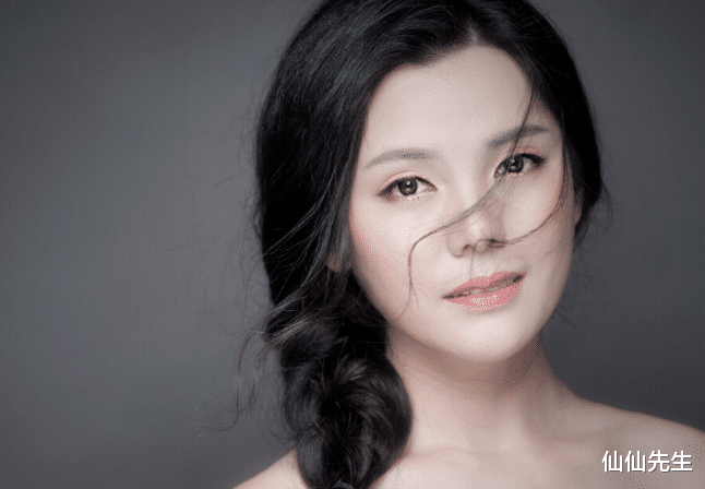 仙仙先生|“她都不穿内衣”嫂子不满小姑子的着装，丈夫：从小就这样