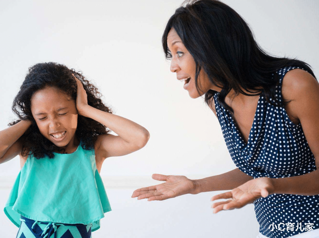 小C育儿家|孩子身上有这3个“小缺点”，妈妈赶紧偷着乐，说明教育的很成功