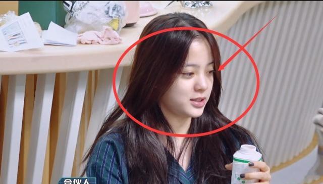 明星素颜|《潮流2》素颜，宋妍霏水光肌，欧阳娜娜泡泡眼，刘雨昕反差太大