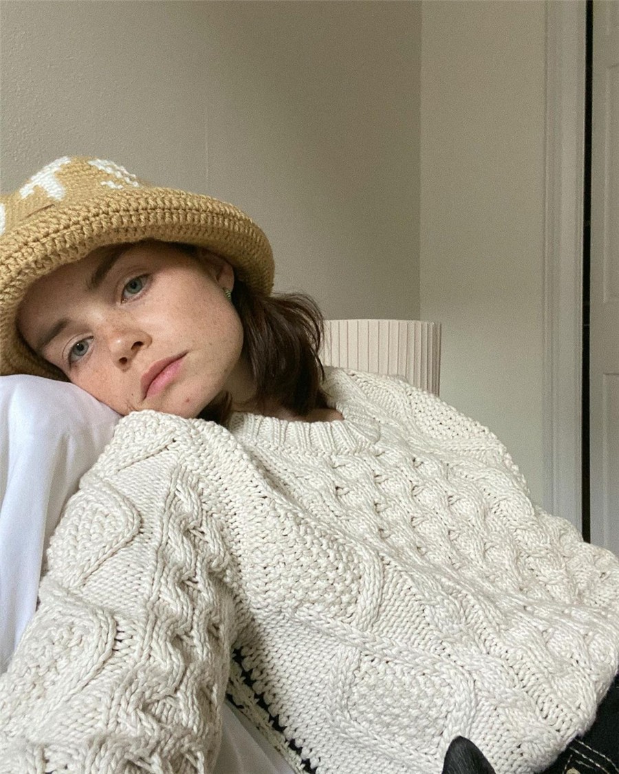 帽子 还怕脑袋瓜扛不住寒冷?4款宝藏帽子百搭显脸小,大脸女孩的福音