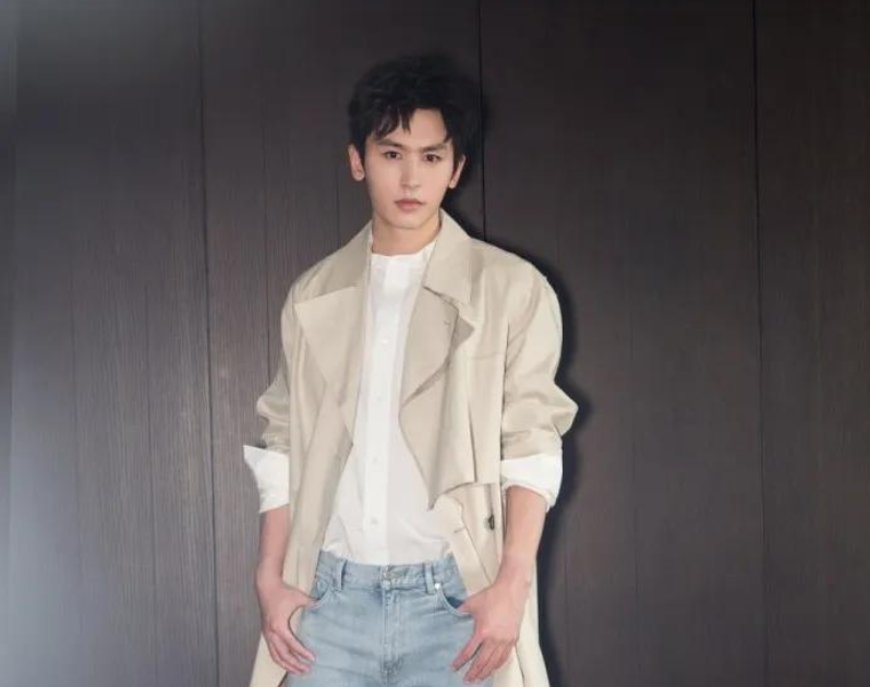 成毅|张哲瀚凉凉了？道歉于事无补代言掉光，央视发声：绝不能是非不分