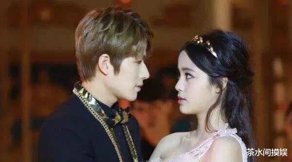 迪丽热巴|正脸精致如花，侧脸却“虐”出天际，这些女星都是“角度美人”？