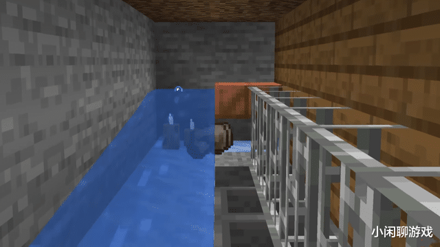 我的世界|我的世界:萌新必备“冷知识”,看似废物的钟,却是单冰道船必备