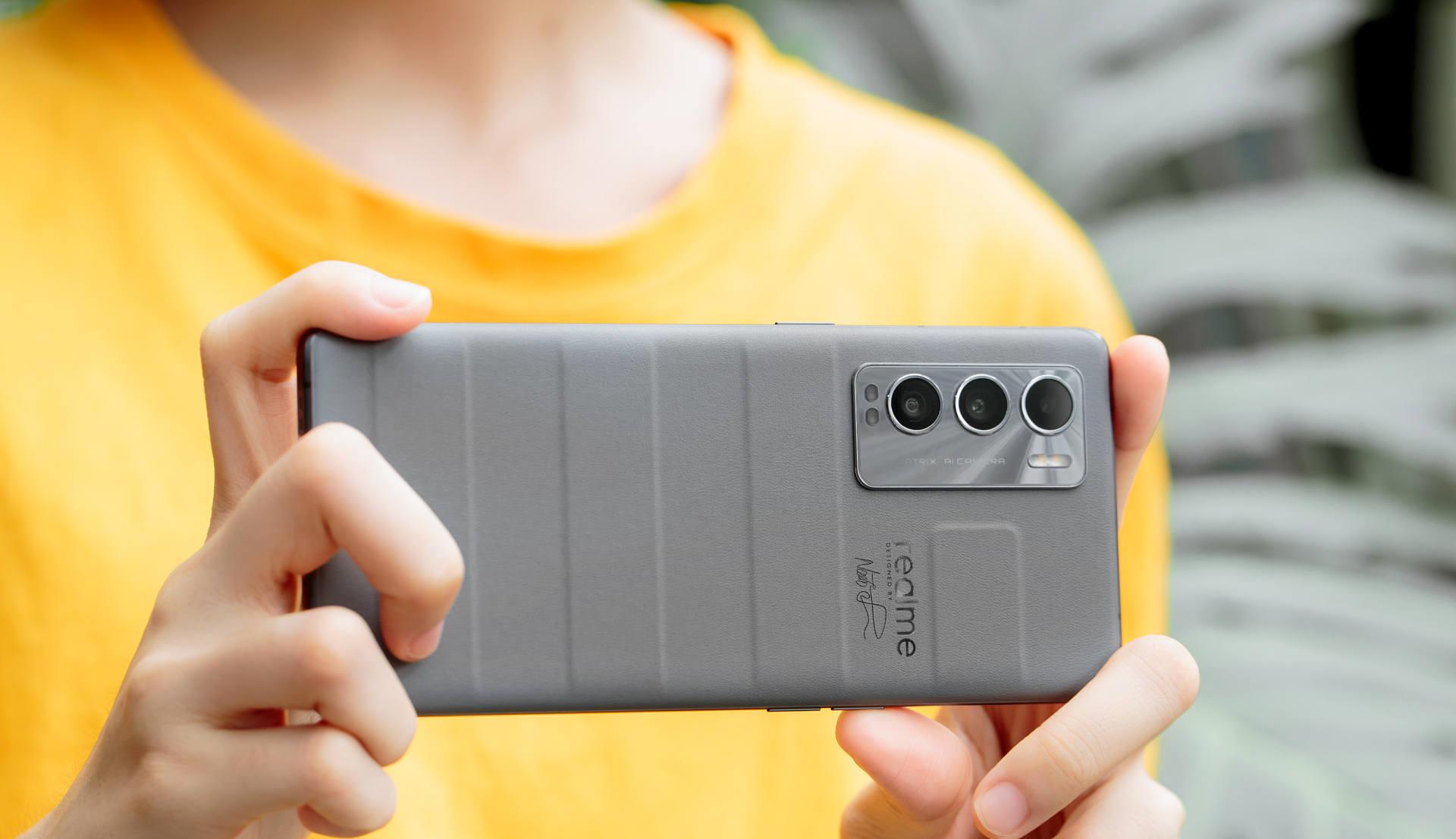 realme|realme彻底发飙，骁龙870+65W+IMX766，曲面屏旗舰降至新低价