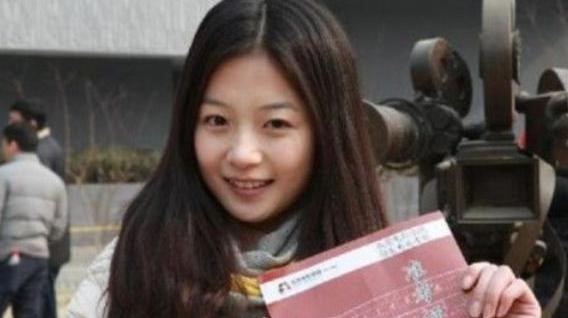 大学生|新型啃老悄然兴起，很多父母没有察觉，还在鼓励子女要坚持